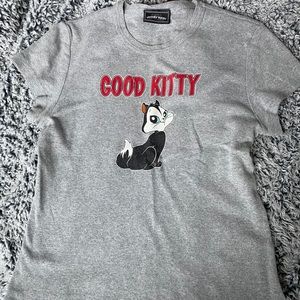 Gray loony toons shirt